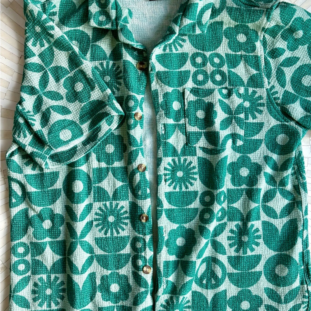 Cotton On Teal and White Textured Top